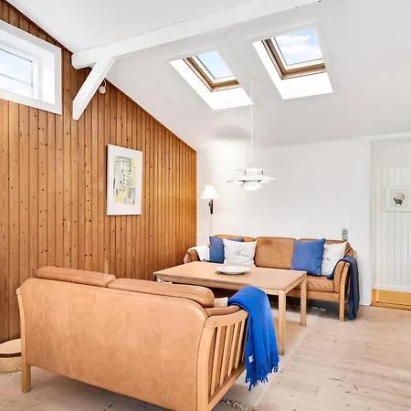 Tatil Evi Amazing In With 2 Bedrooms And Internet Ebeltoft